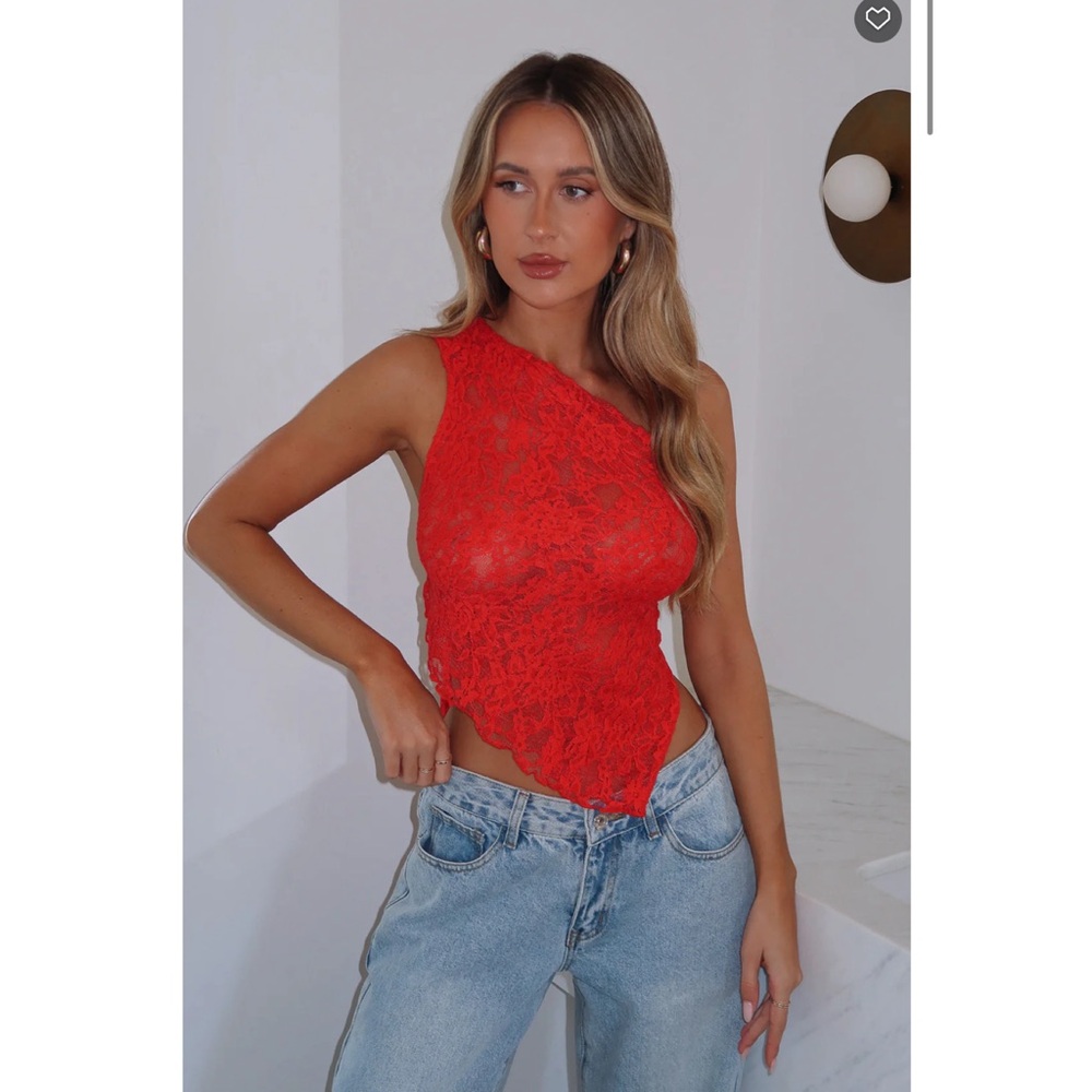 White Fox Boutique | It’s a Love Story Red Lace Backless Top O/S - Picture 3 of 6